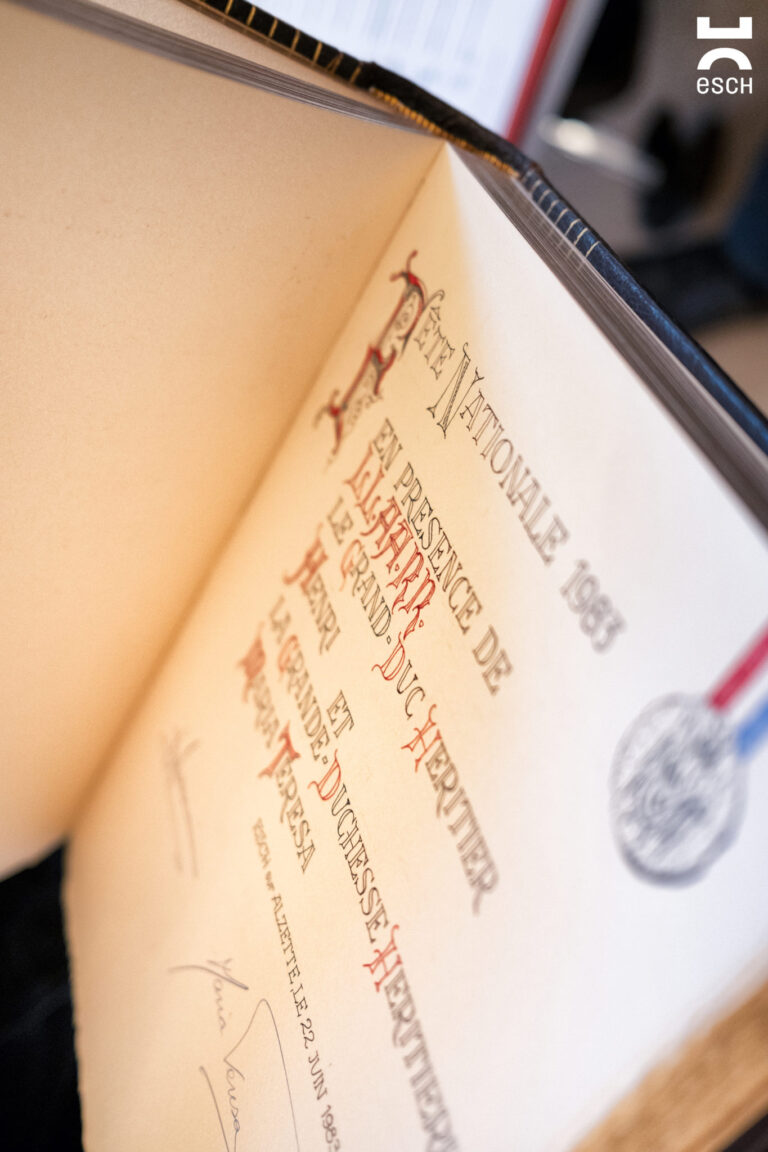 Le Livre d'Or de la Ville d'Esch restauré